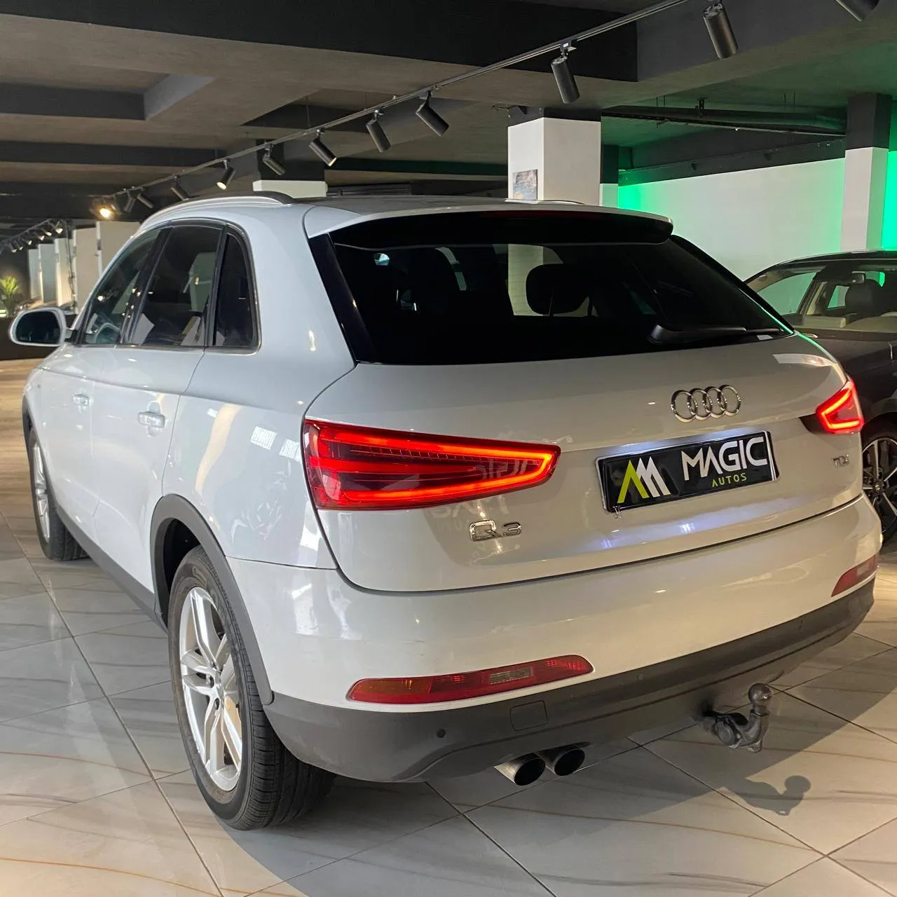 AUDI Q3