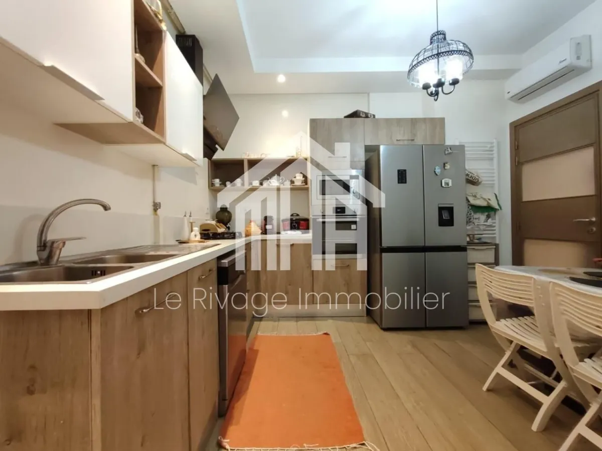 un appartement S2 meublé avec terrasse