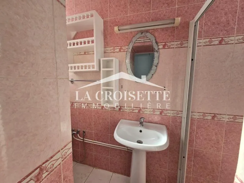 Etage de villa S+2 meublé à Carthage Amilcar ZEL0563