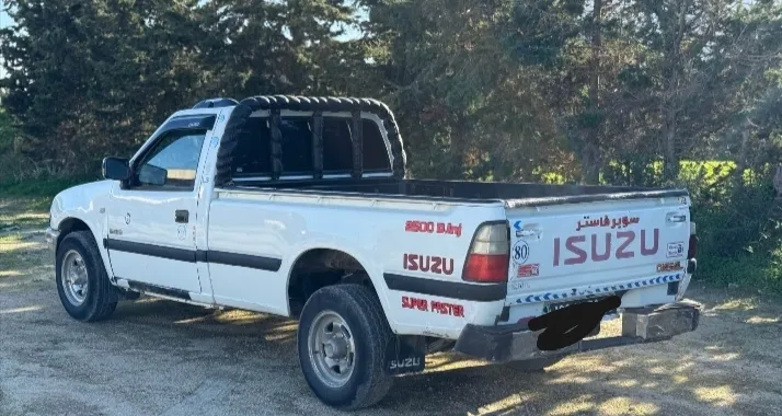 À vendre Isuzu