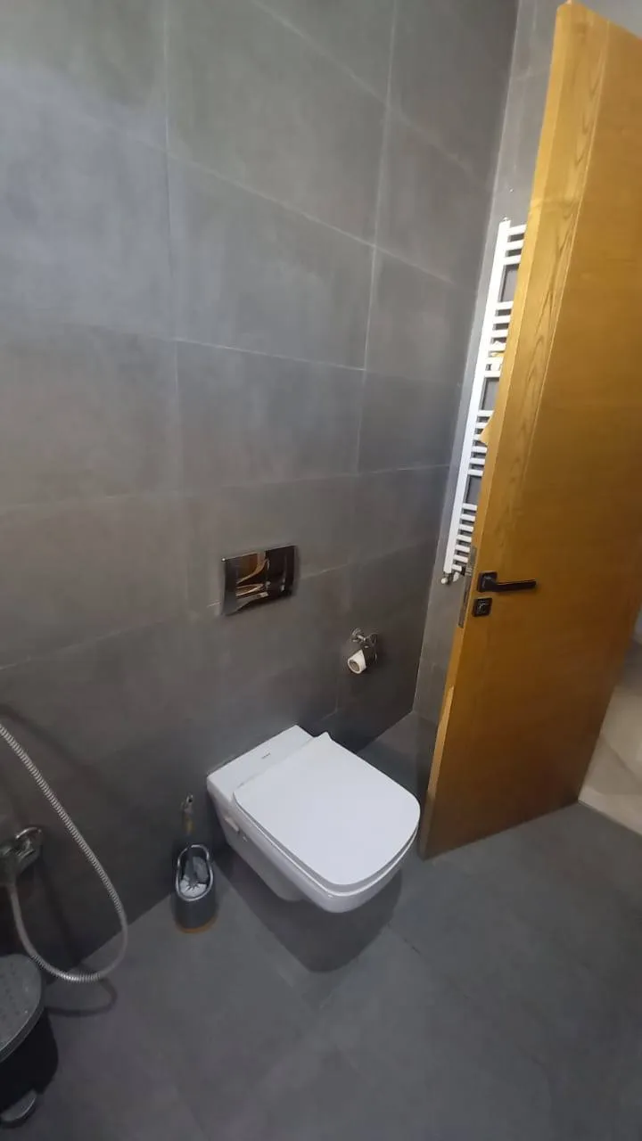 AL S+1 HS meublé 1400dt