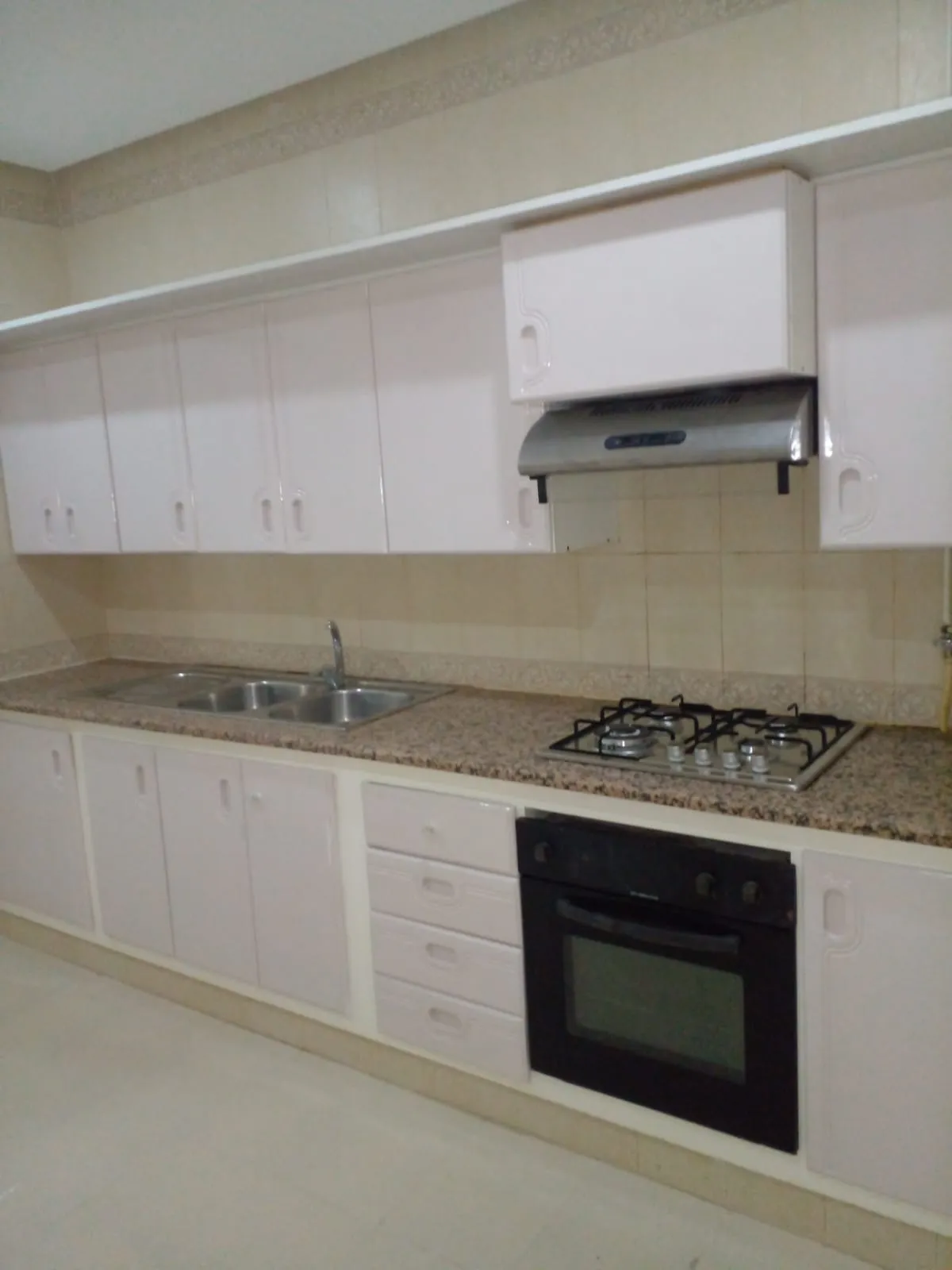 APPARTEMENT S+3 À LOUER