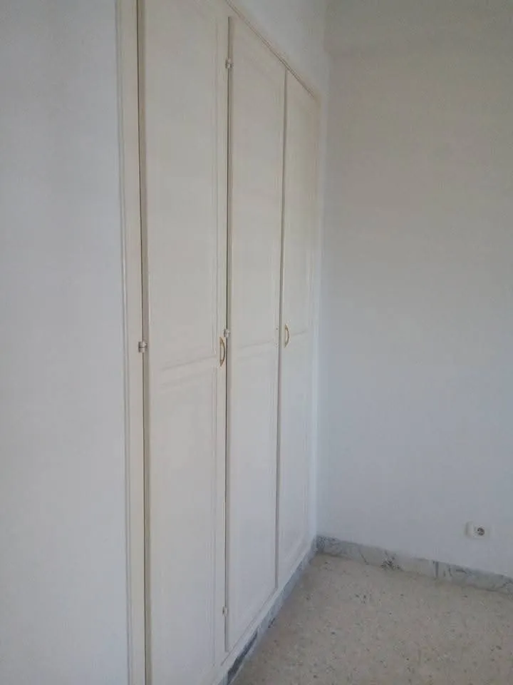 APPARTEMENT S+3 À LOUER