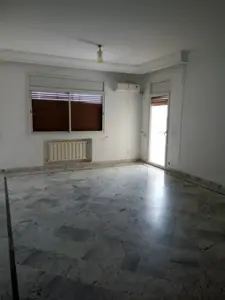 APPARTEMENT S+3 À LOUER