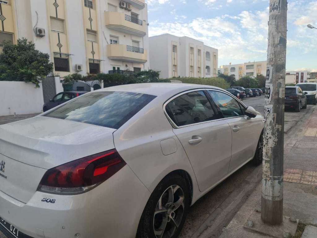 Peugeot 508