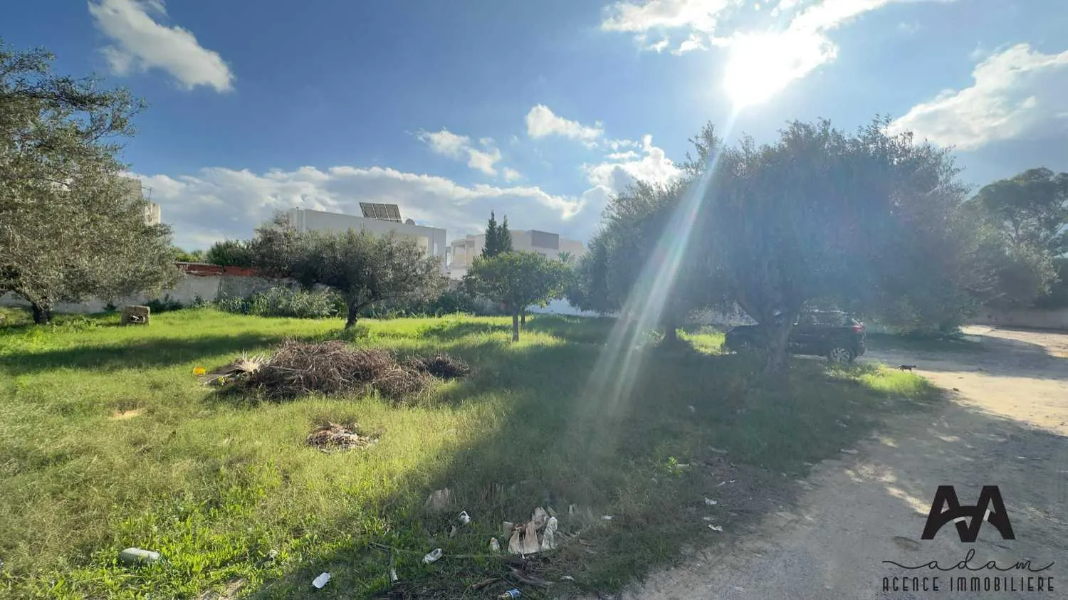 Terrain d'habitation isolé de 574m² à Sidi Mahersi