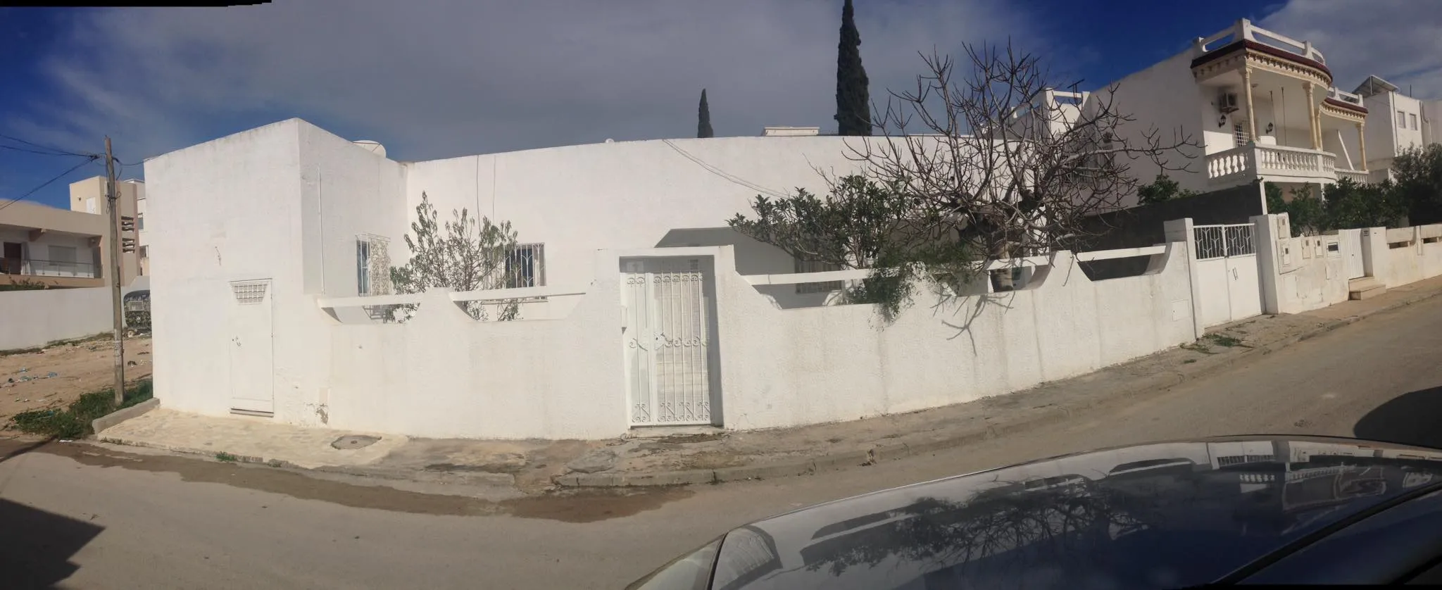 A vendre villa S+4 à El Mourouj 1
