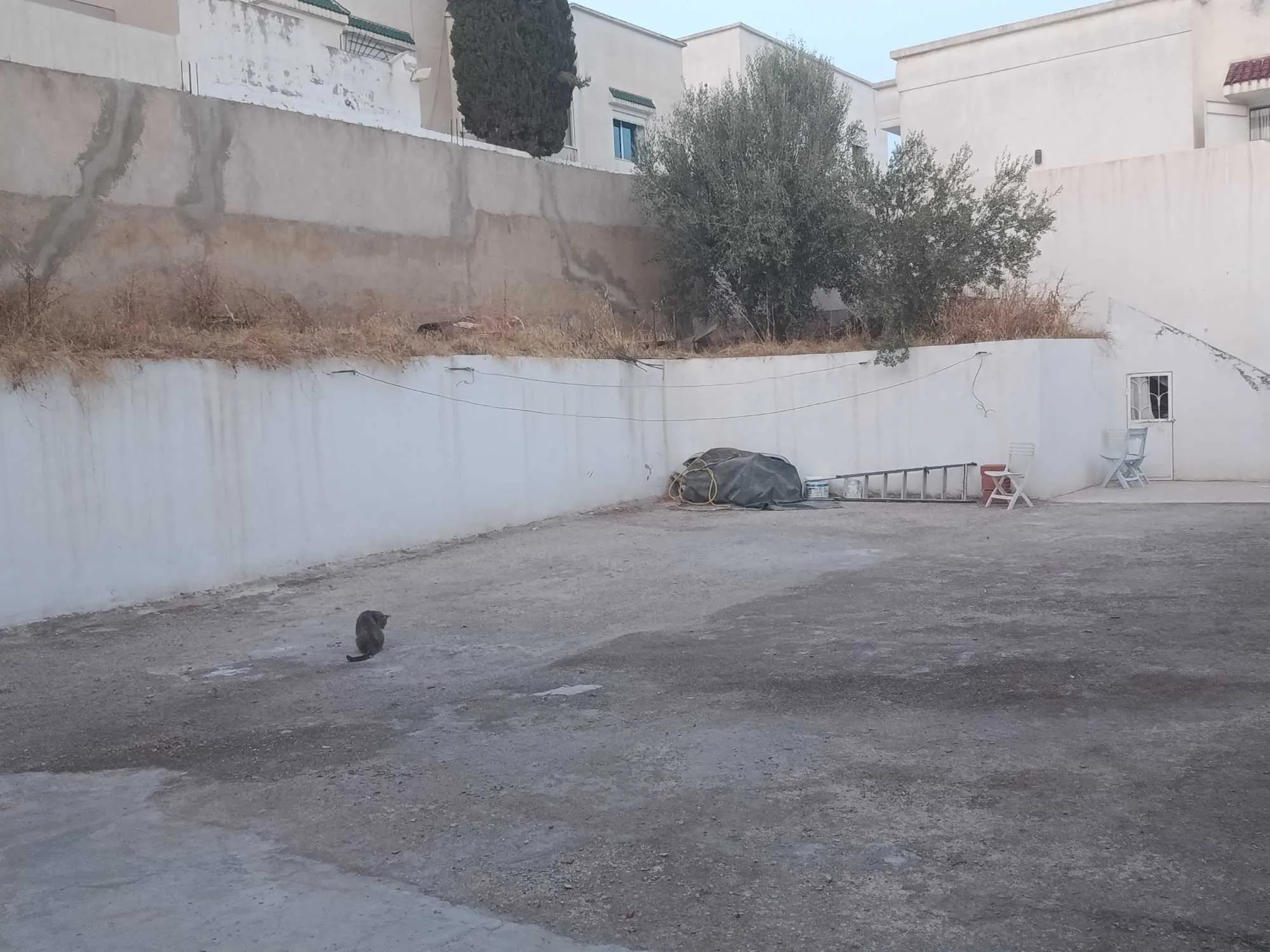 A vendre villa S+4 à El Mourouj 1