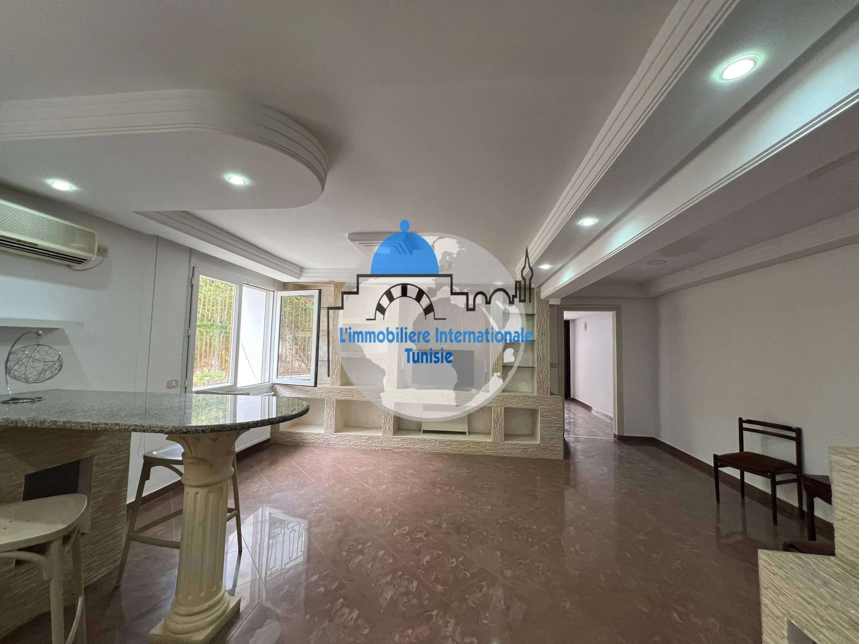 Appartement S+2 au RDC à louer - à khzema Est