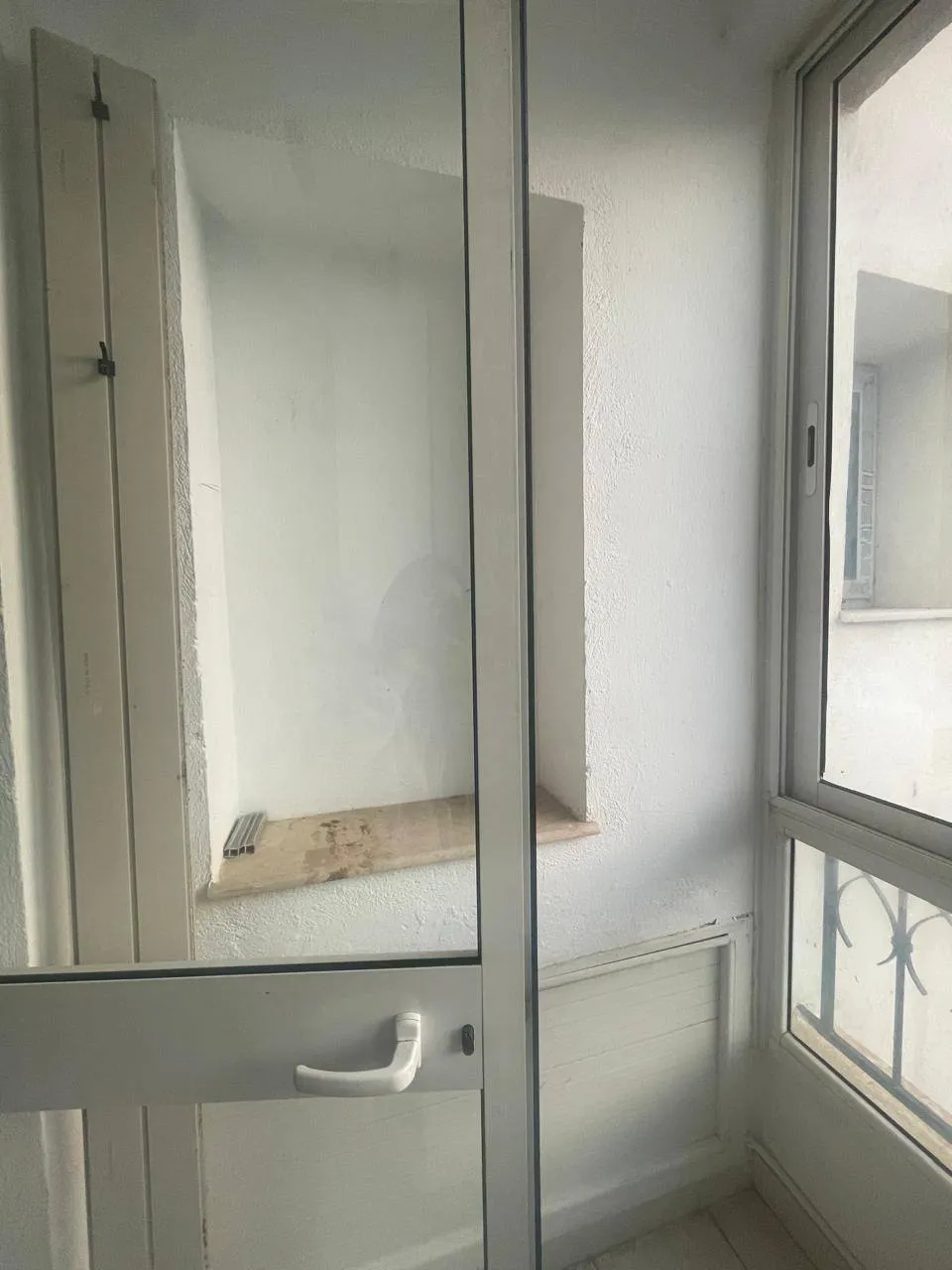 AV Grand S3 Titré 305 MD