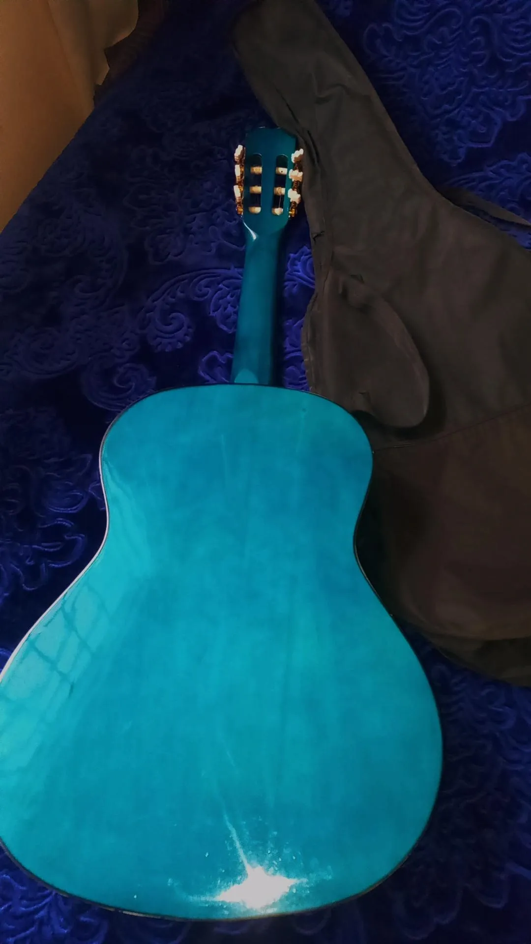 Guitare classique – Bon état