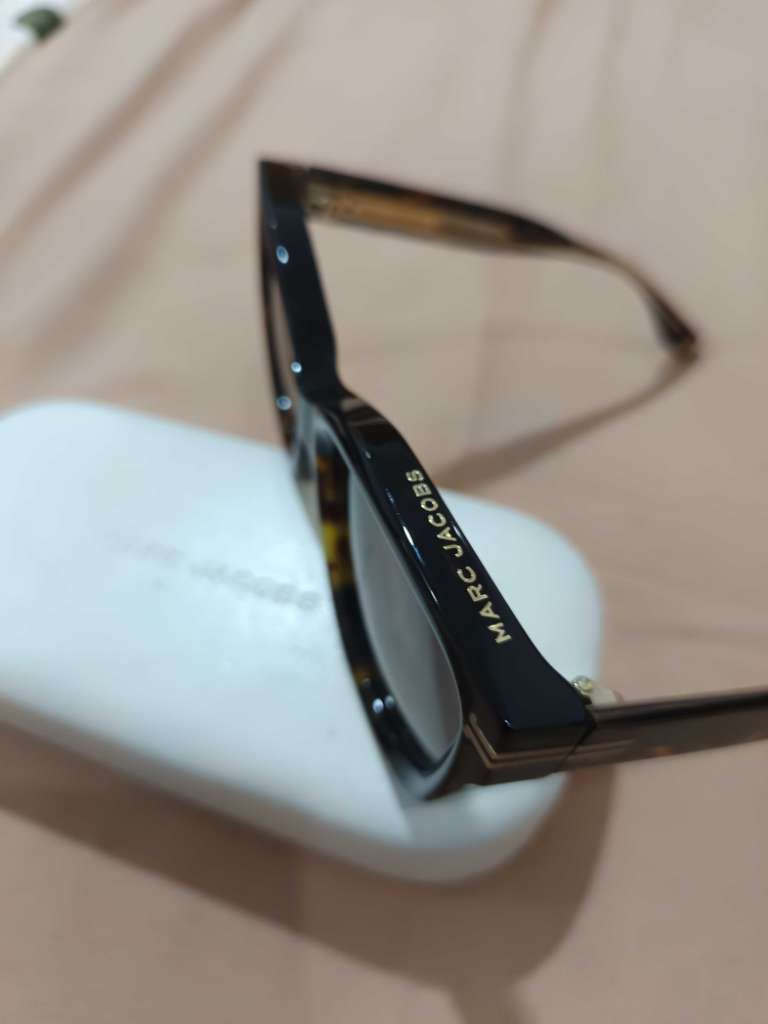 Lunettes solaires 