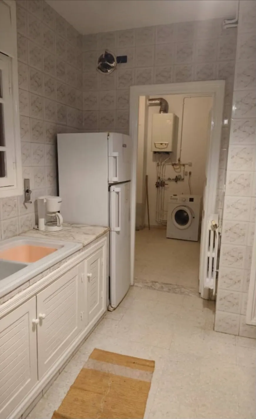 Location S3 vide à Ennasr 1