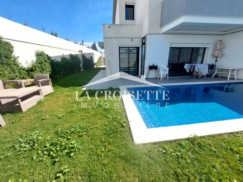Villa s4 avec piscine à La Soukra MVL1311
