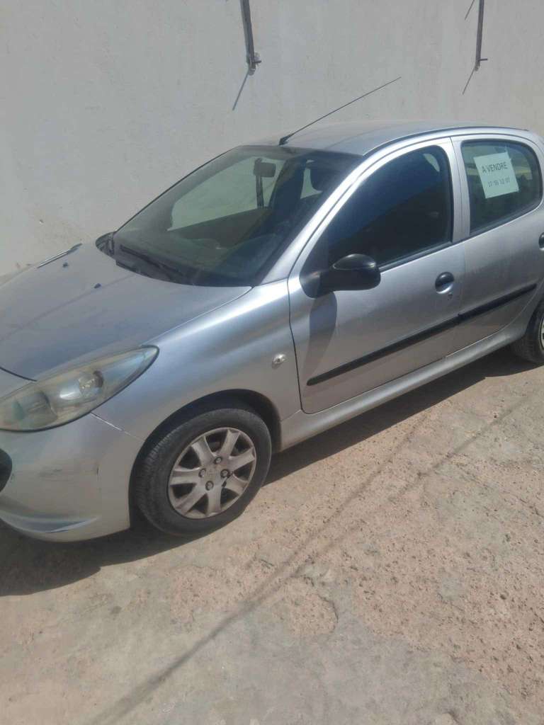 206+ à vendre