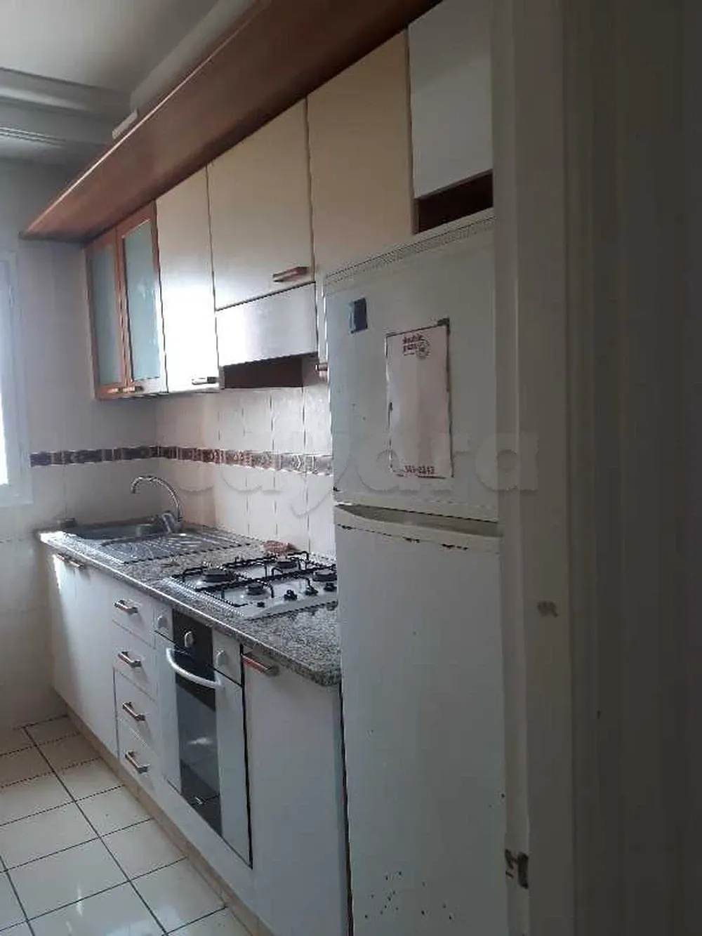 un appartement s+1 richement meublé a louer situé a ennacer 2 a coté zen