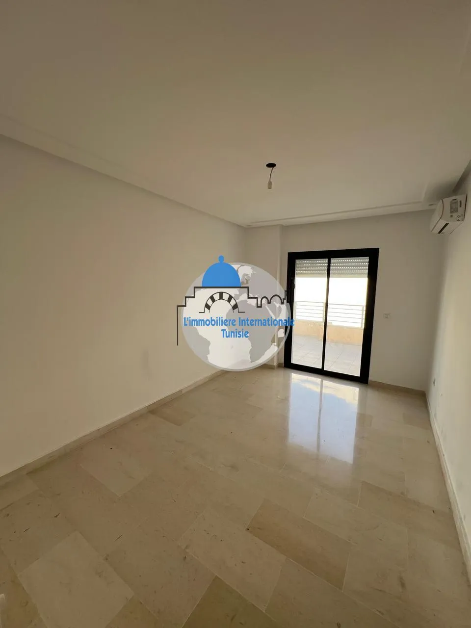 À 𝗹𝗼𝘂𝗲𝗿 – 𝗔𝗽𝗽𝗮𝗿𝘁𝗲𝗺𝗲𝗻𝘁 𝗦+𝟯 à 𝗞𝗵𝘇𝗲𝗺𝗮 𝗘𝘀𝘁