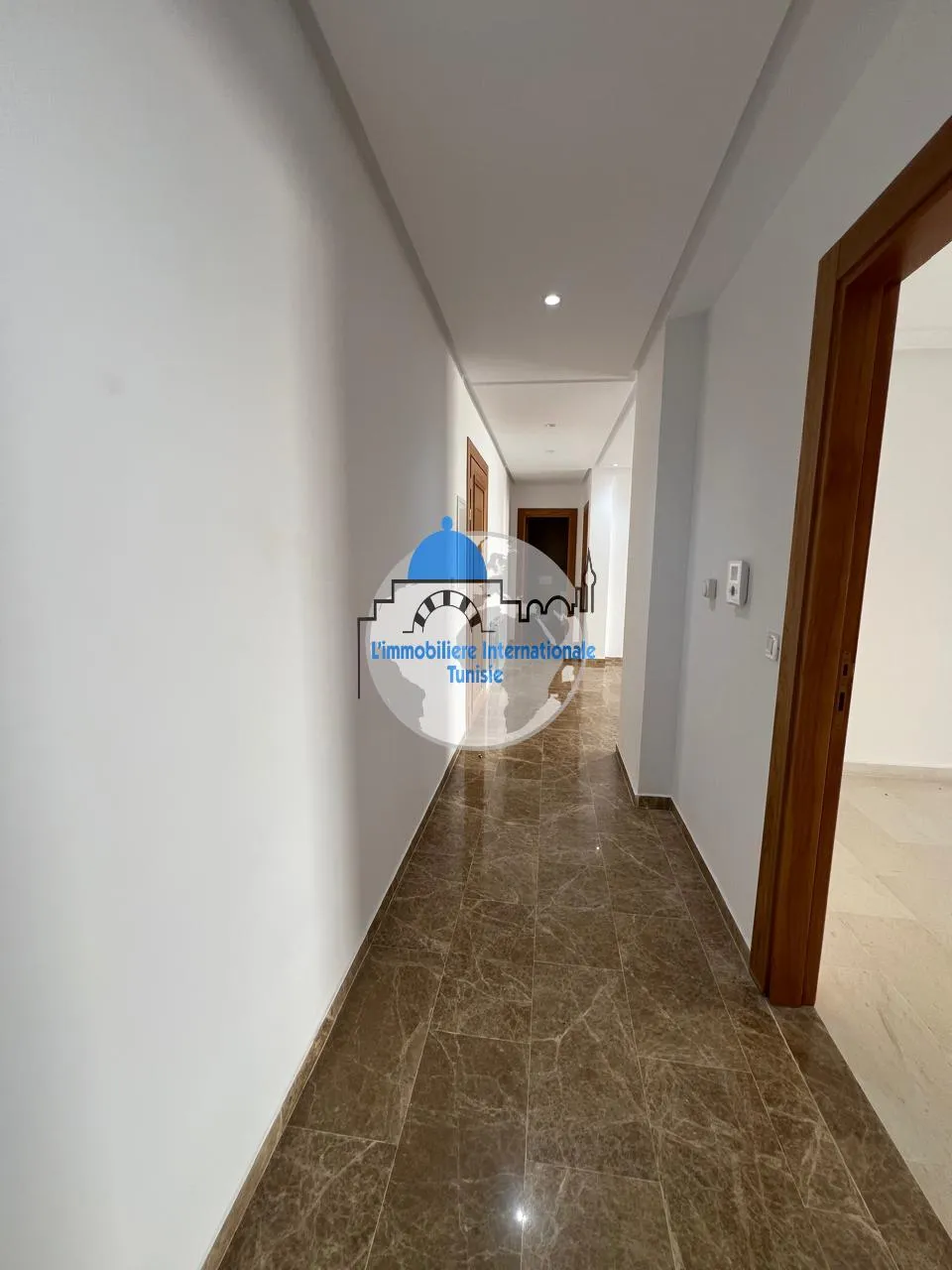 À 𝗹𝗼𝘂𝗲𝗿 – 𝗔𝗽𝗽𝗮𝗿𝘁𝗲𝗺𝗲𝗻𝘁 𝗦+𝟯 à 𝗞𝗵𝘇𝗲𝗺𝗮 𝗘𝘀𝘁