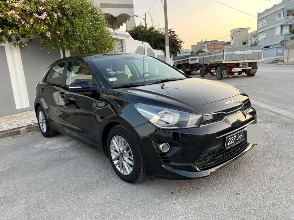 KIA RIO COUPÉ EN EXCELLENT ÉTAT 