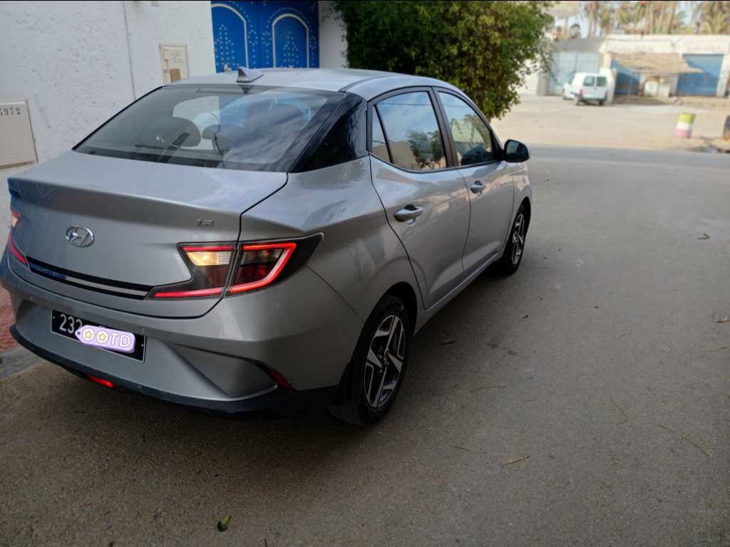 HYUNDAI GRANDE i10 ESSENCE Tel 40884251 