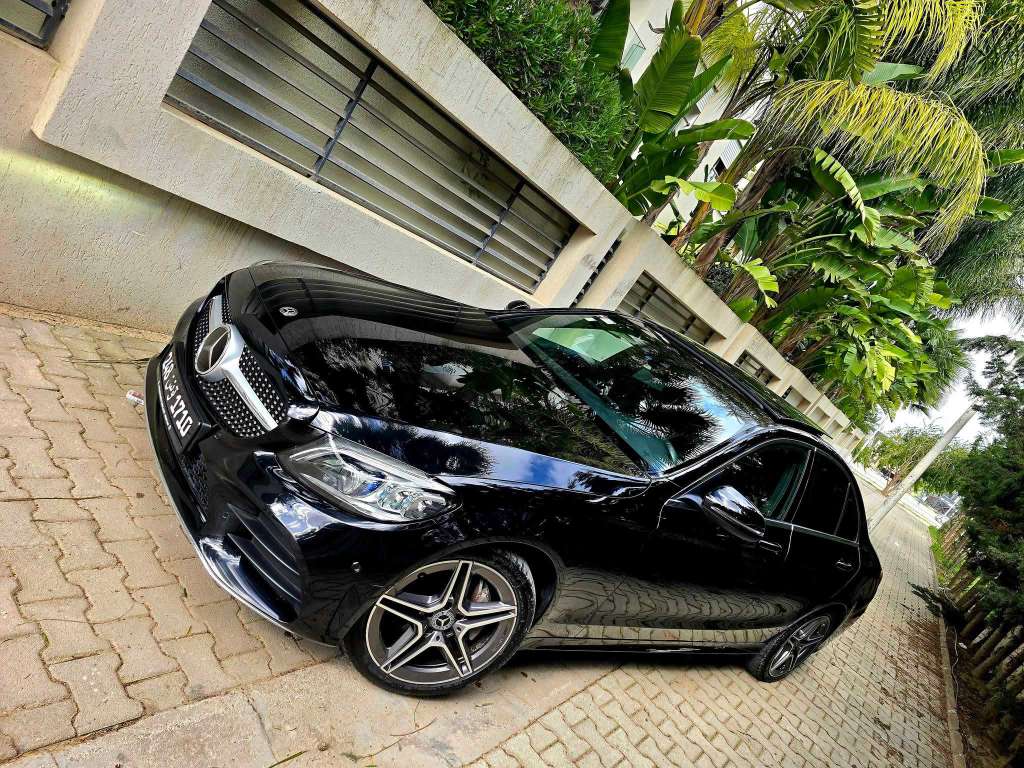 🇩🇪Mercedes C200 2020/08  60.000km🇩🇪
            
    ⛔️ on accepte l échange des voitures