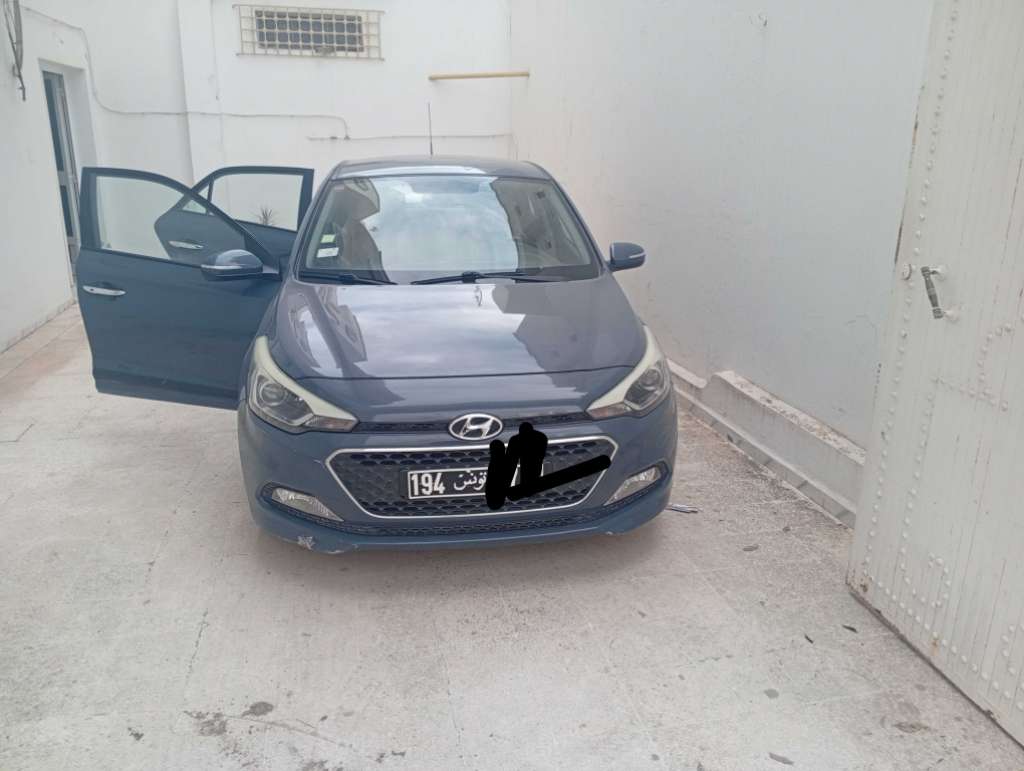 Voiture  hyundai i20 