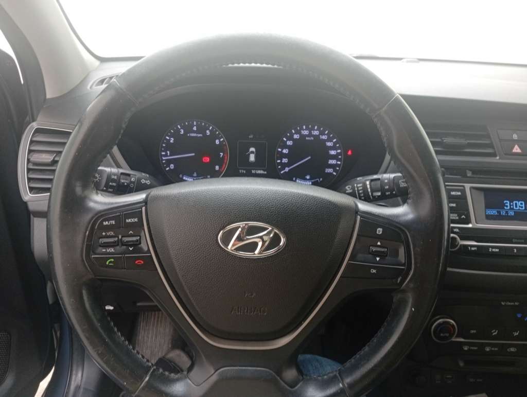 Voiture  hyundai i20 