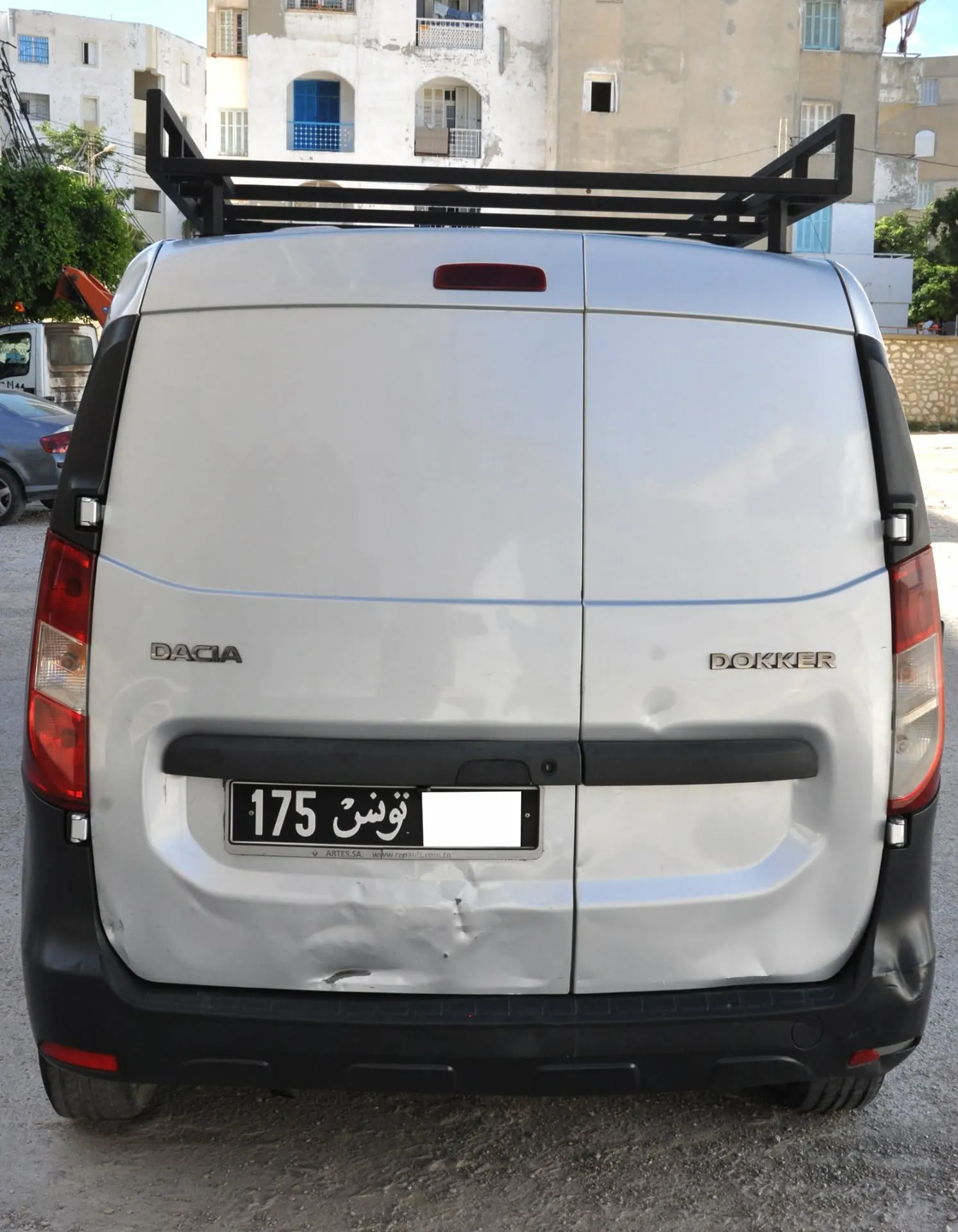 DACIA DOKKER VAN LUX - PRIX : 23.500 - TEL : 99.692.623