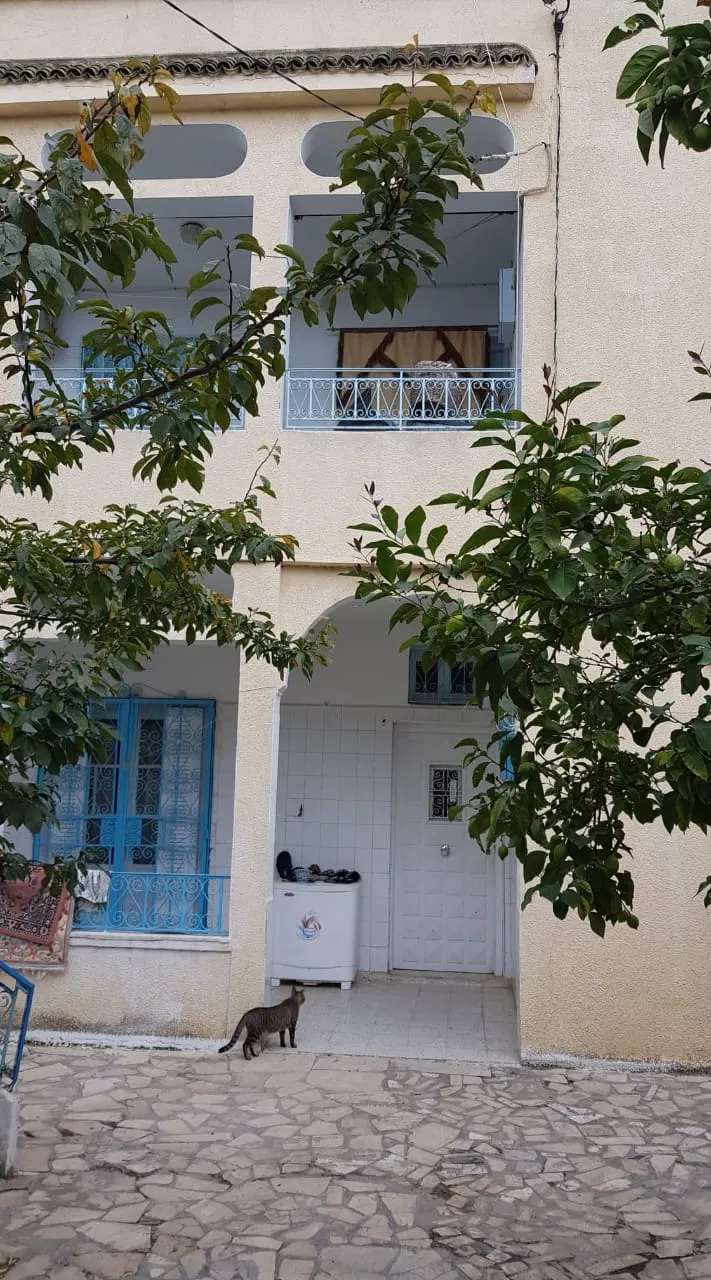 Grande maison a naasen