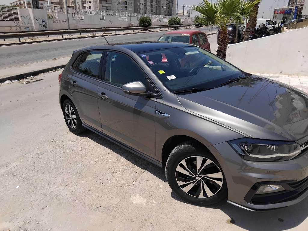 Polo 8 r line 2021