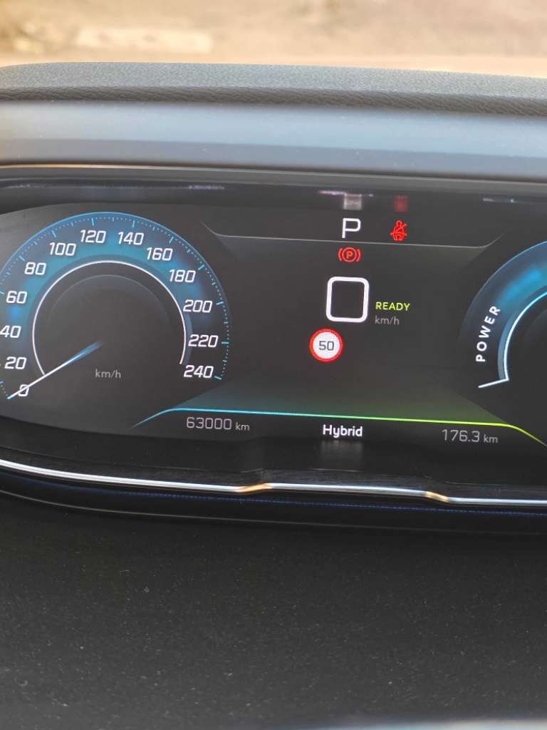 PEUGEOT 3008 HYBRID