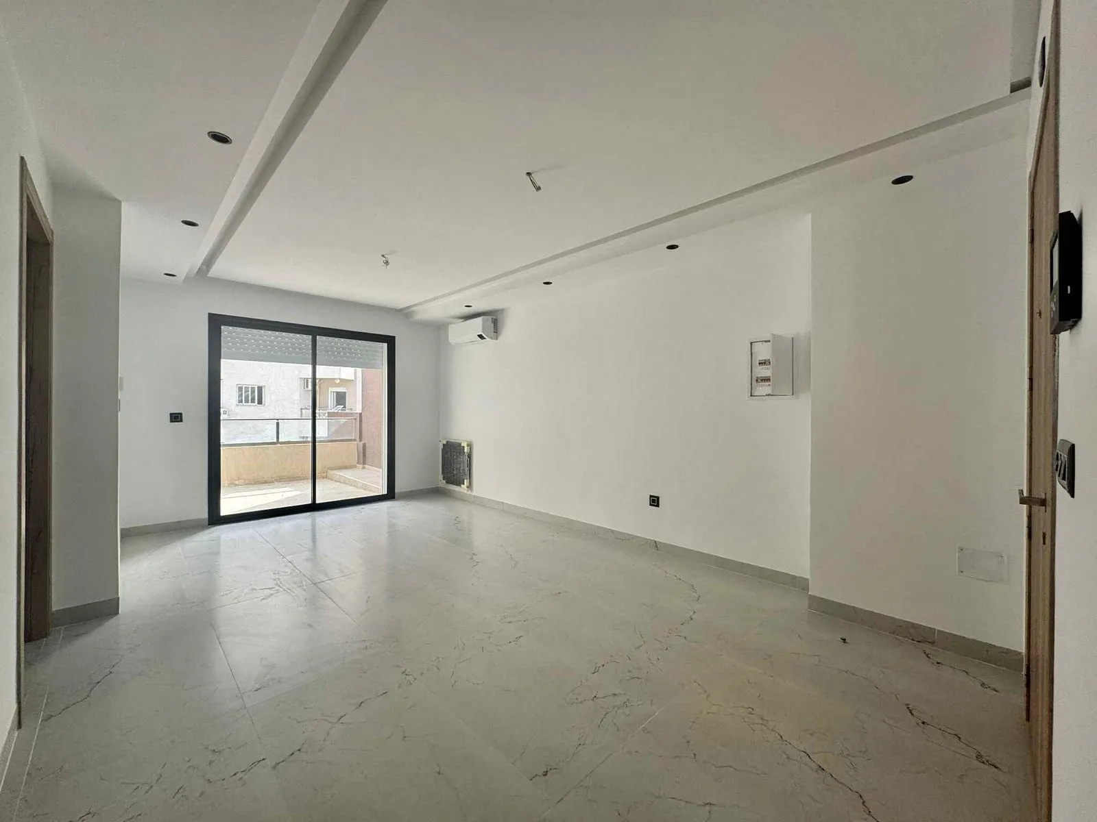 Appartement S+2 Jamais habité à Menzah 9C