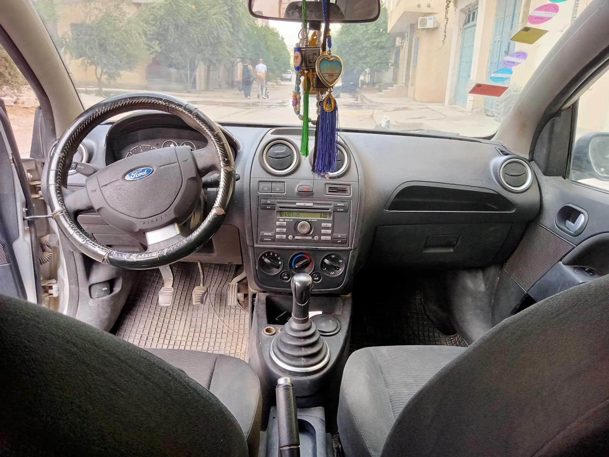 Ford Fiesta Ghia tout option