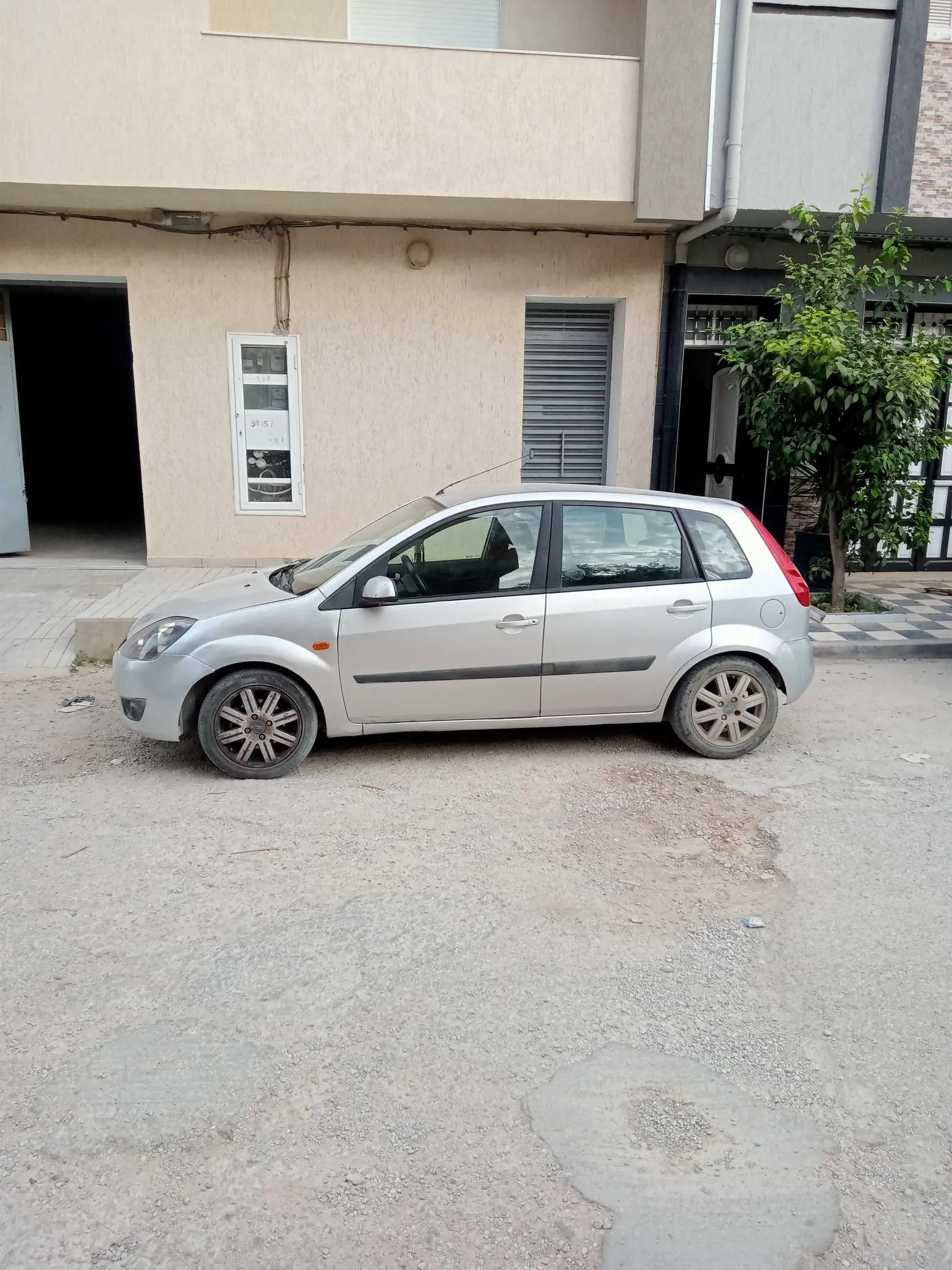 Ford Fiesta Ghia tout option