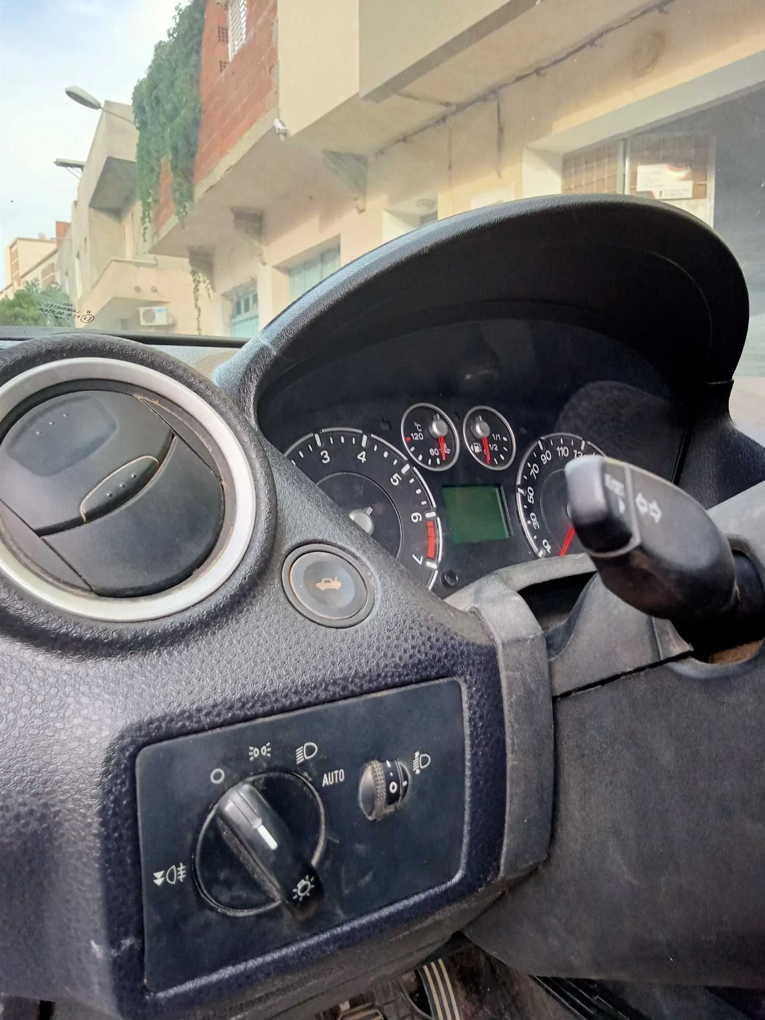 Ford Fiesta Ghia tout option