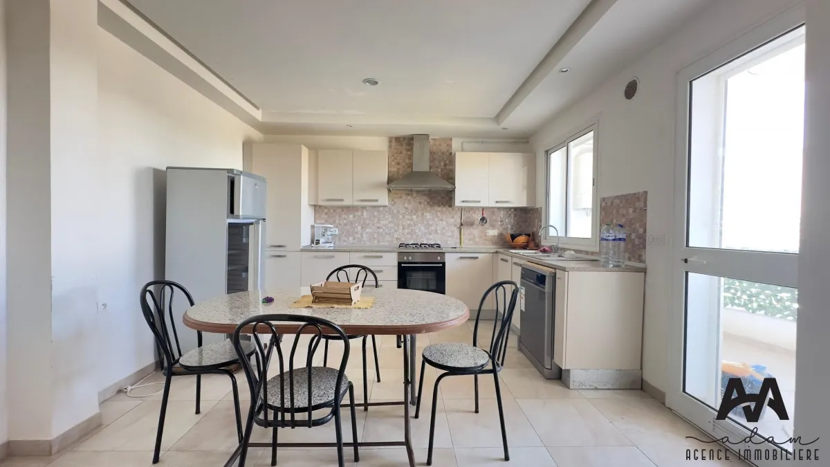Location Appartement S+2 meublé à Mrezga, Nabeul