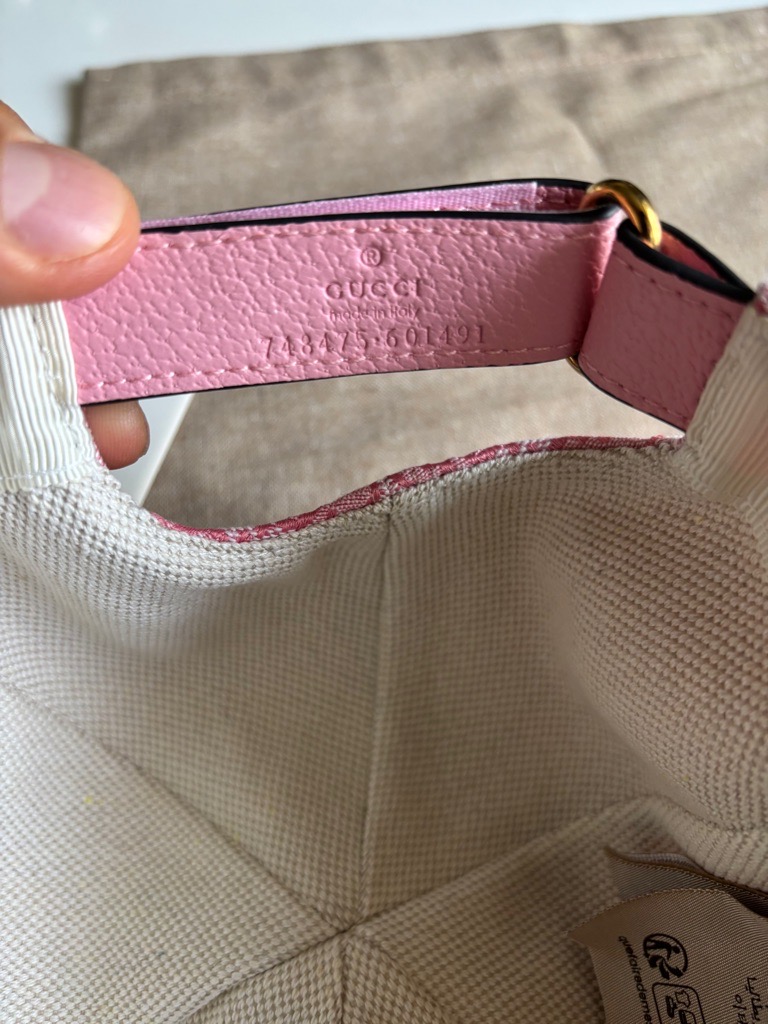 Casquette Gucci dubai rose 