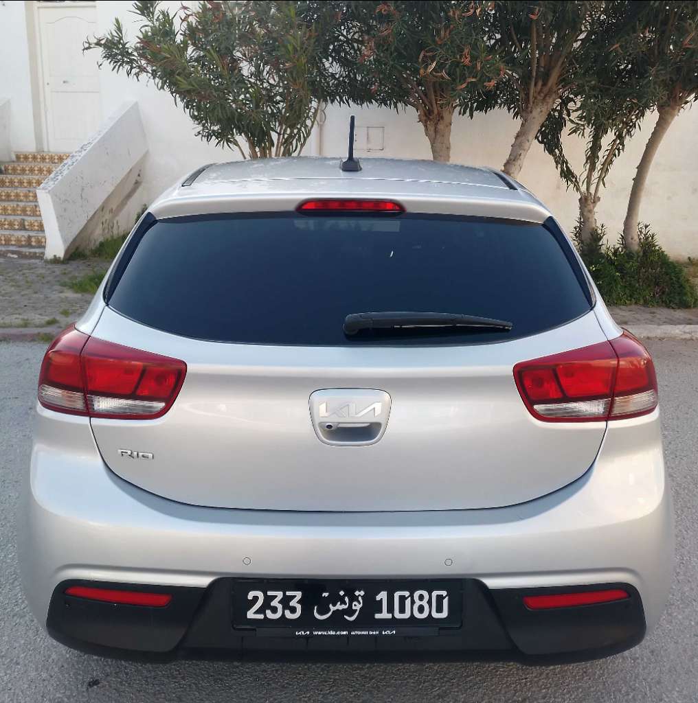 KIA RIO SX PREMIERE MAIN 