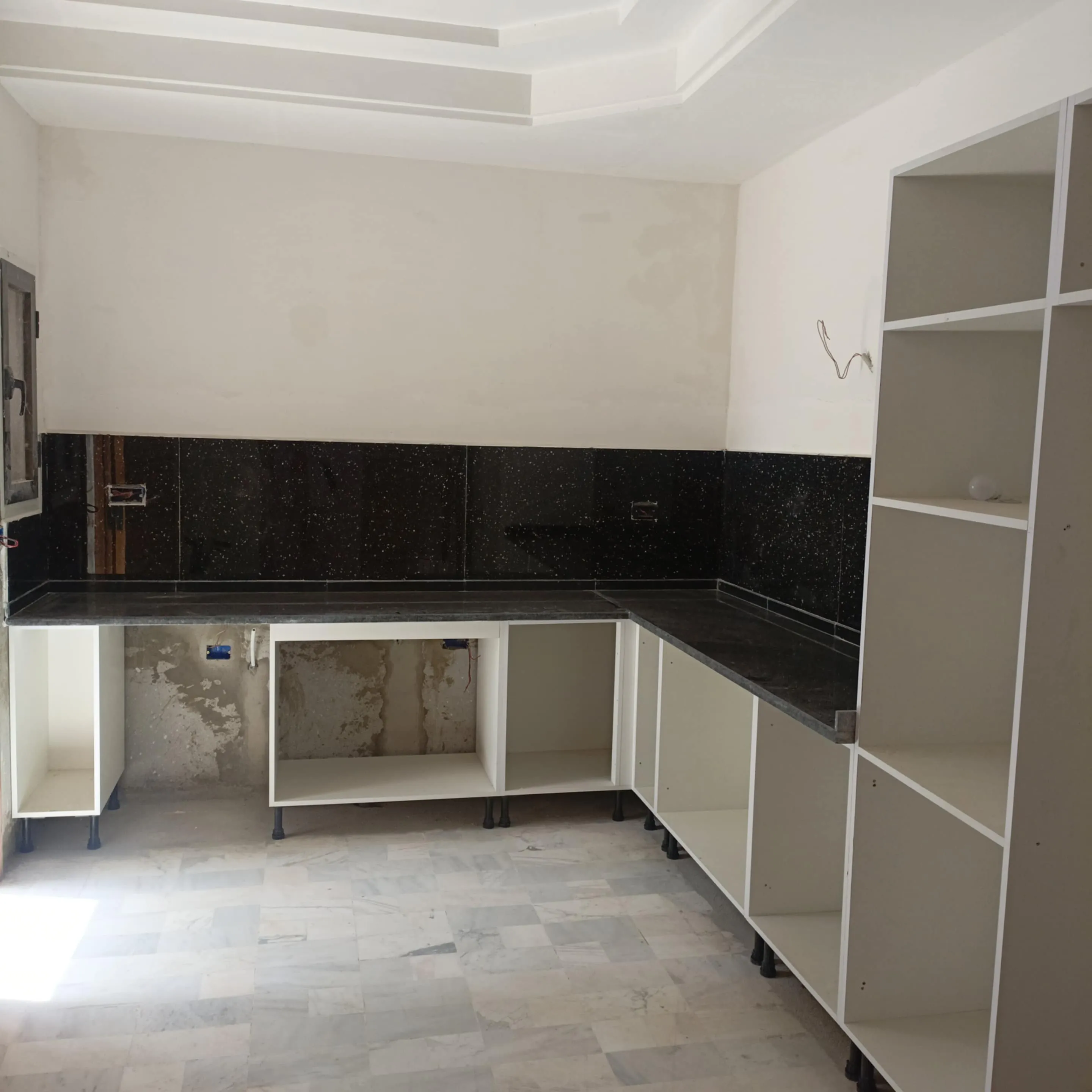 AV maison s+3+garage à hammamet sud