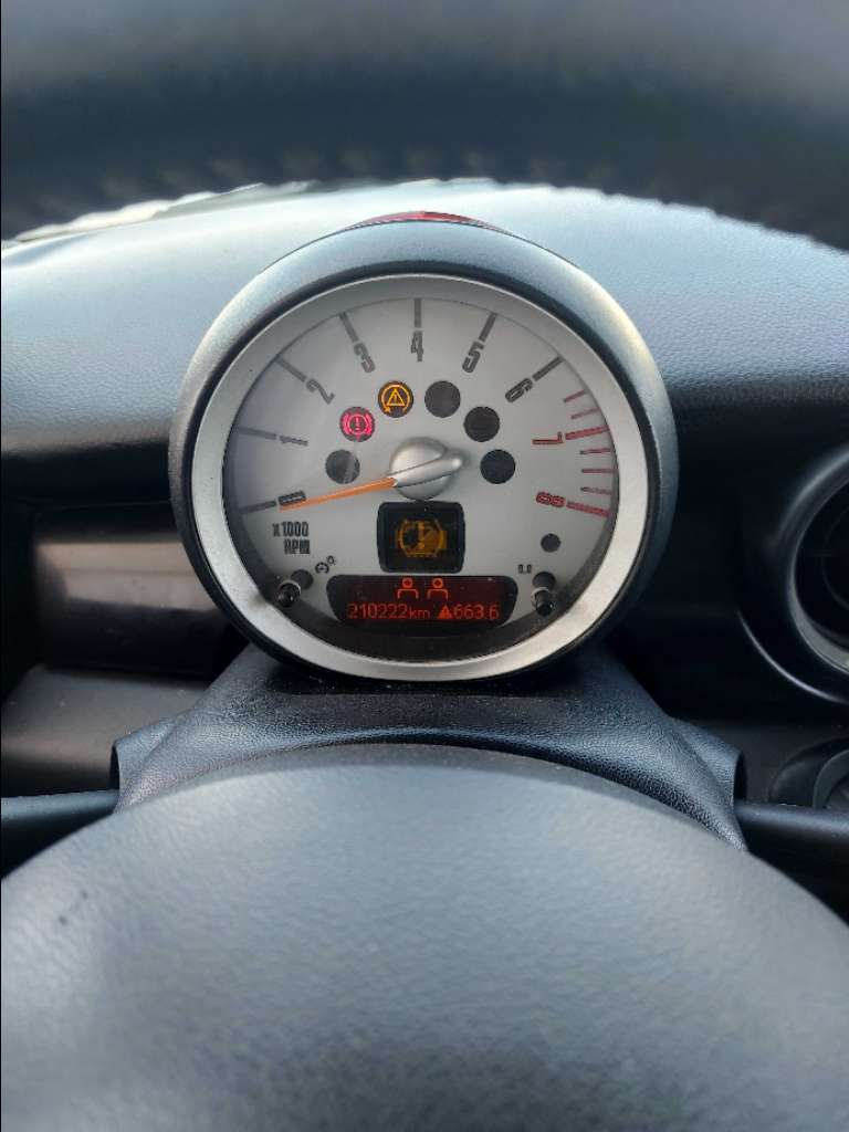Nini cooper r56