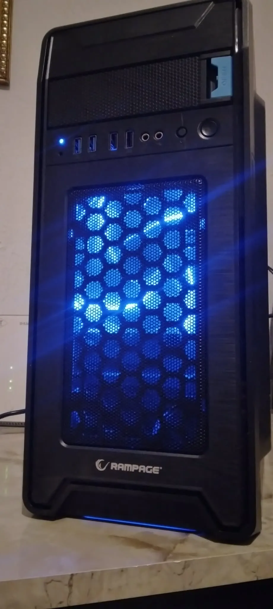 Unité Gamer Ryzen 5 3400GE GTX 1050Ti 4Go Ram 8Go NVME 256Go