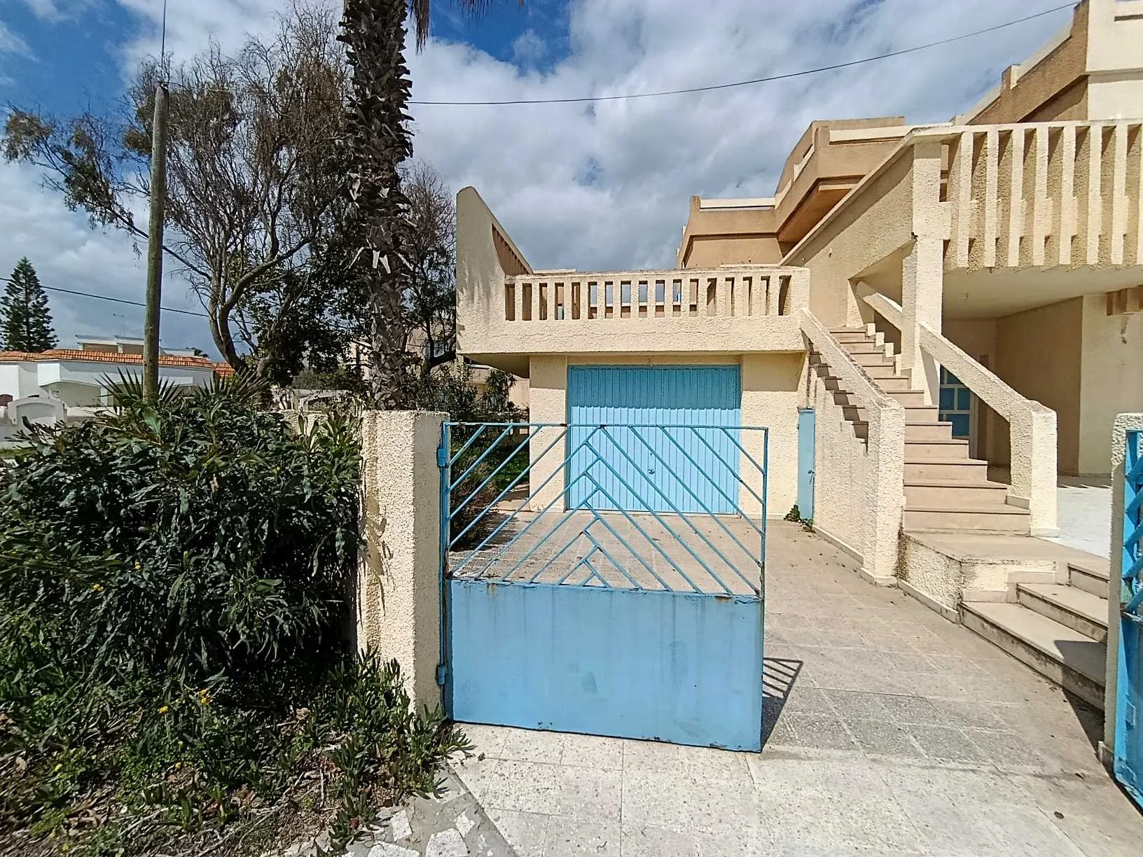 Un Villa à Plage Korba - Vue Mer à 50 m de la plage