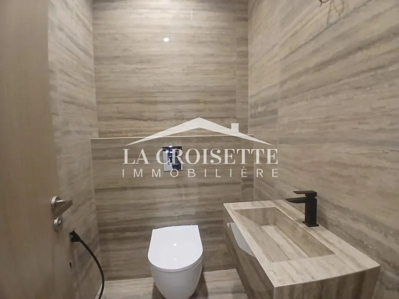 Rez-de-chaussée de villa S+3 à La Marsa MRCL0337