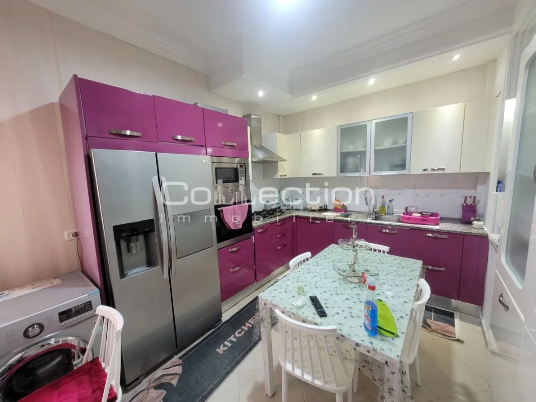 A Vendre un App s2 2 eme etage à Bizerte