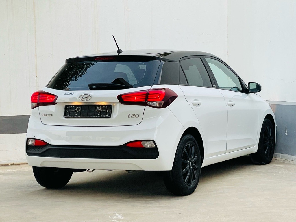 HYUNDAI i20 Fin serie 254
