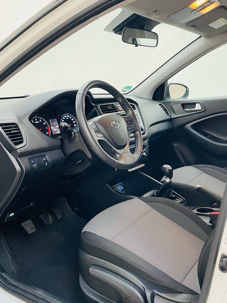 HYUNDAI i20 Fin serie 254