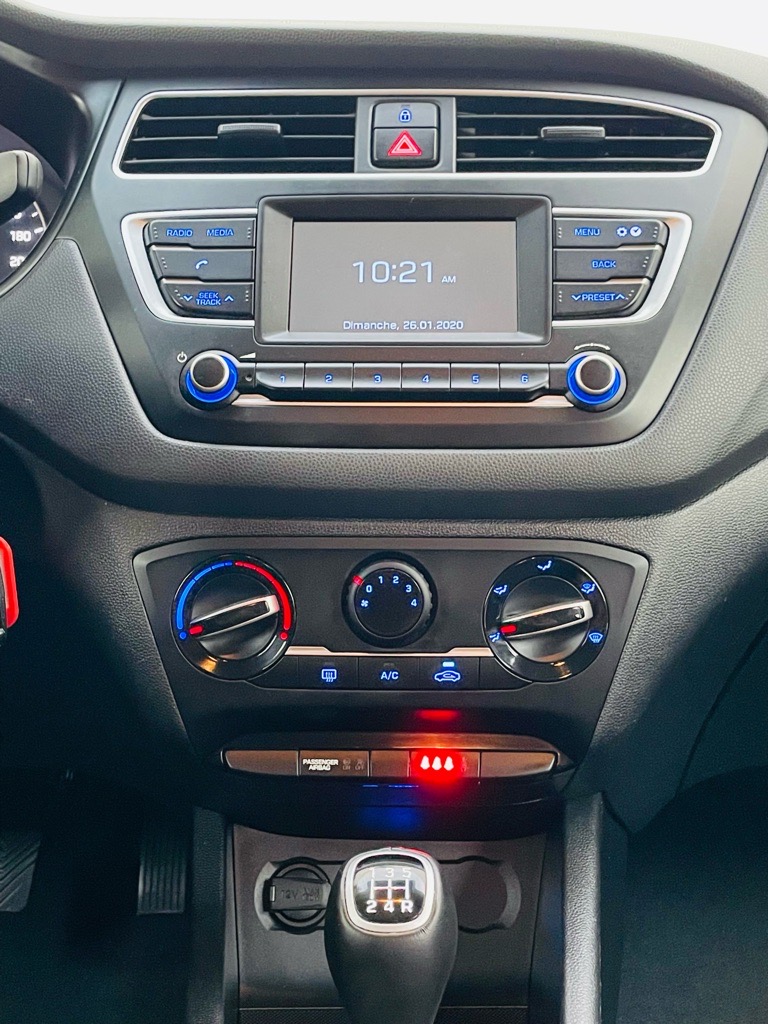 HYUNDAI i20 Fin serie 254