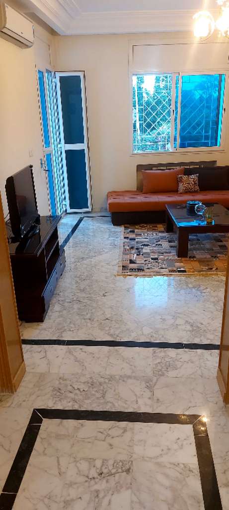 S1 meublé Ennasr2 haut standing très propre pour étranger 