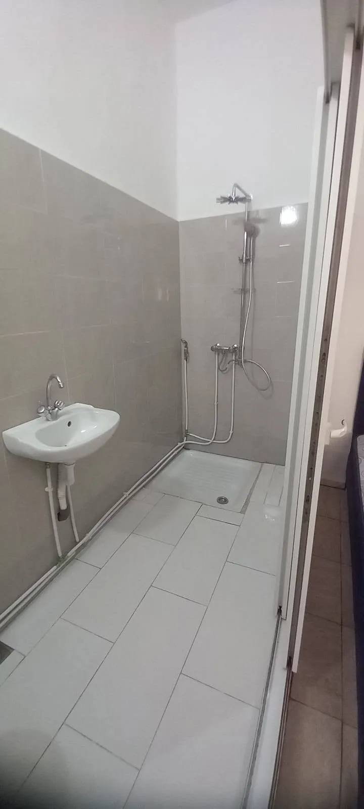 studio S+1 meublé , situé a manar 2