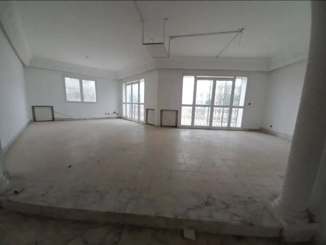 Un terrain pieds dans l'eau à chatt Meriem Sousse de 3660m²